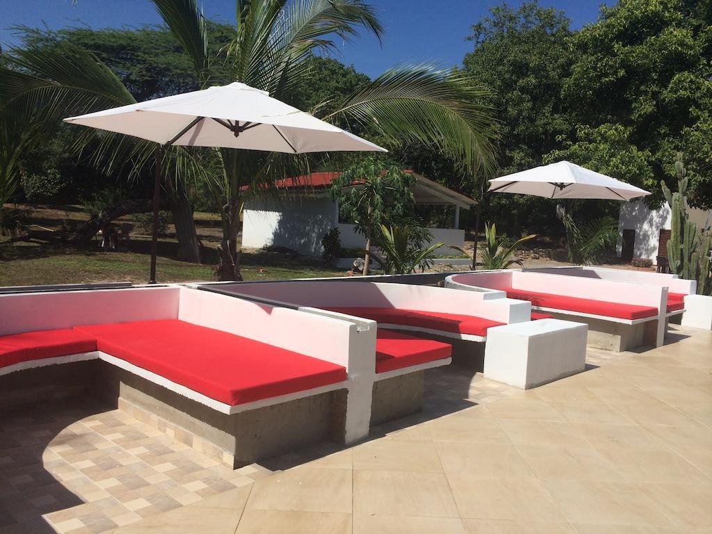 Arizona Ranch Hotel Girardot Exterior foto